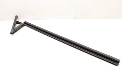 DOOR WINDOW SLOT SEAL / GASKET (INNER)