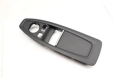 DOOR WINDOW SWITCH TRIM / BEZEL 7443984