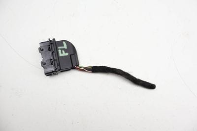 Door Wiring Harness Connector (27-PIN) 8K0972701