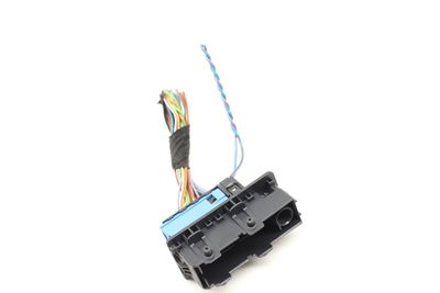 DOOR WIRING HARNESS CONNECTOR / PIGTAIL 9221027