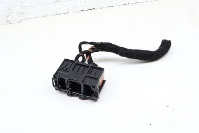 Door Wiring Harness Connector / Pigtail 7L0937545