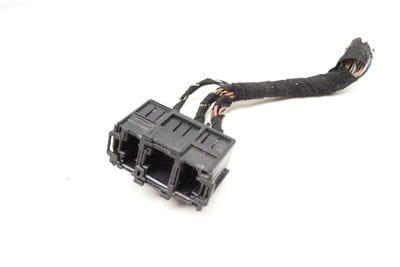 DOOR WIRING HARNESS CONNECTOR / PIGTAIL 7L0937545