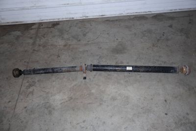 DRIVESHAFT / DRIVE / PROPELLER SHAFT 4E4521101A