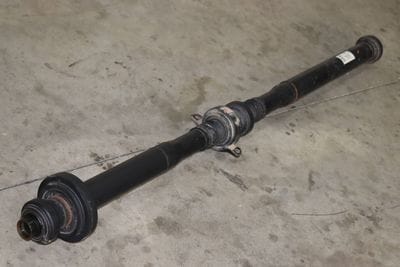 Driveshaft / Propeller Shaft 7P0521102R