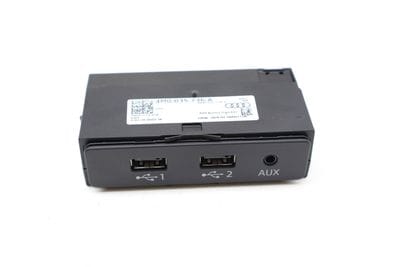 Dual USB / AUX-IN Socket 4M0035736A