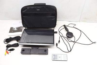 DVD ENTERTAINMENT SYSTEM / MONITOR / DISPLAY