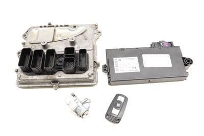 ECU DME / CAS3 Theft Locking Module / Lock Cylinder w/ Key 12147629130