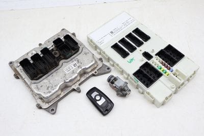 ECU DME / FEM MODULE / LOCK CYLINDER w/ KEY 8631689