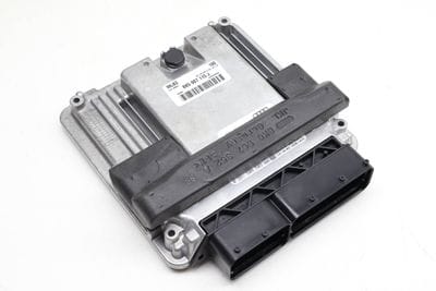 ECU / ECM / Engine Control Module 8K5907115J