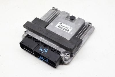ECU / ECM / Engine Control Module 8R0907115P