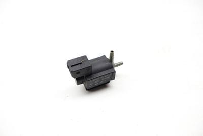 EGR Vacuum Solenoid Valve / Regulator 077906283C
