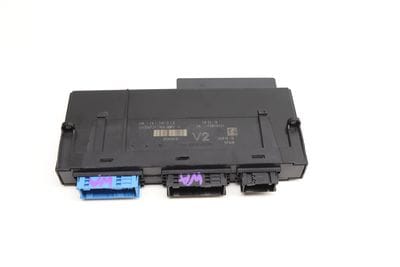 Electronic Junction Box / Body Control Module / BCM 61359393667