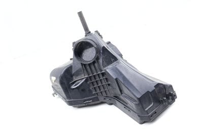 ENGINE AIR FILTER BOX / HOUSING (LOWER) 8R0133837