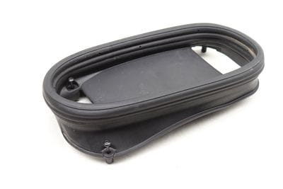 ENGINE AIR FILTER BOX / HOUSING (UPPER)