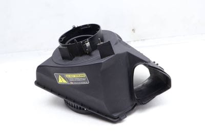 ENGINE AIR FILTER BOX / HOUSING (UPPER HALF) 4F0133837BE