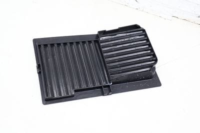 Engine Air Filter Box Insert / Grille 2Q0129668