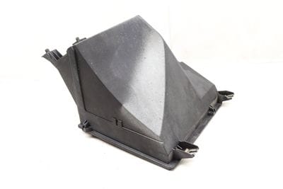 ENGINE AIR FILTER BOX - LOWER HALF 077133837F