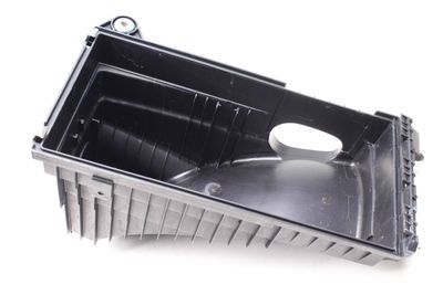 ENGINE AIR FILTER HOUSING / BOX - LOWER HALF 7L6129601