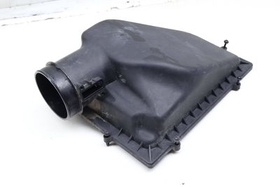 ENGINE AIR FILTER HOUSING / BOX (UPPER) 8620473
