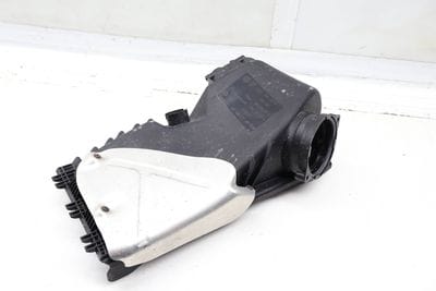 Engine Air Filter Housing / Box (UPPER HALF) 7P6129607Q