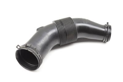 ENGINE AIR INTAKE HOSE / TUBE 7P0129627C
