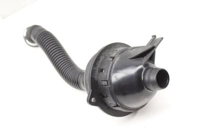 ENGINE AIR INTAKE HOSE / TUBE 7P5128504