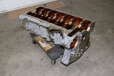 ENGINE BLOCK 2295991