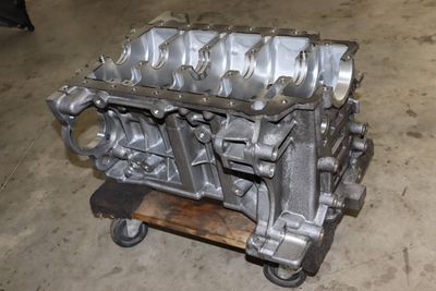 ENGINE BLOCK 2357458