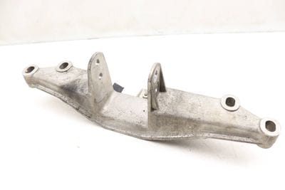 ENGINE CARRIER / MOUNT BRACKET