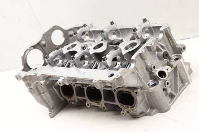 ENGINE CYLINDER HEAD