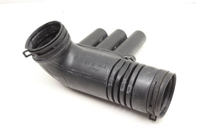 ENGINE INTAKE AIR DUCT 04E129651C