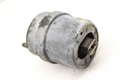 Engine / Motor Mount 7D0199132D
