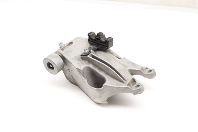 ENGINE / MOTOR MOUNT BRACKET 6861565