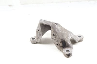 ENGINE / MOTOR MOUNT BRACKET 4F0199307M