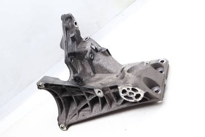 ENGINE / MOTOR MOUNT BRACKET