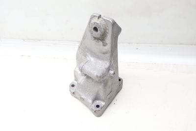 Engine Mount Bracket 2742232204
