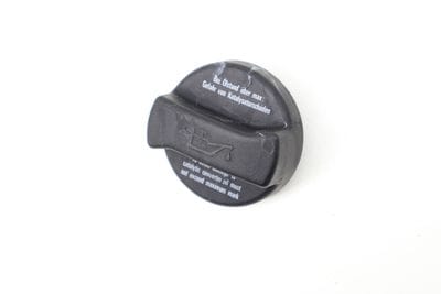 Engine Oil Cap / Cover 026103485