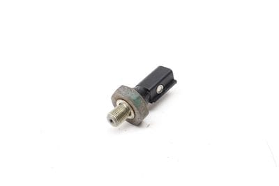 Engine Oil Pressure Sensor / Switch 06A919081E