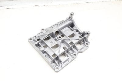 Engine Oil Pump Bracket 11417810823