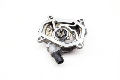 Engine Vacuum Pump 2701800901