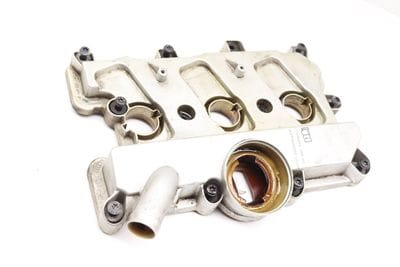 Engine Valve / Cylinder Head Cover 06E103471P