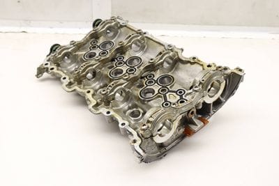Engine Valve / Cylinder Head Cover 06M103470H