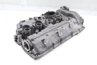 Engine Valve / Cylinder Head Cover (1-4) 11127629998