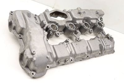 Engine Valve / Cylinder Head Cover 11127566286