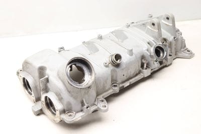 ENGINE VALVE / CYLINDER HEAD COVER