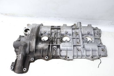 ENGINE VALVE / CYLINDER HEAD COVER