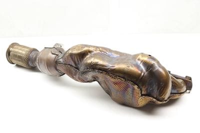 Exhaust Manifold 420251211L