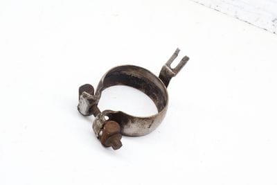 Exhaust Tailpipe / Muffler Pipe Clamp 7L5253065B