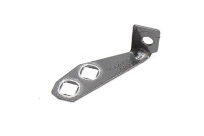 Exterior B Pillar Bracket 420809337