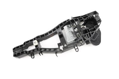 EXTERIOR DOOR HANDLE BRACKET 7290115